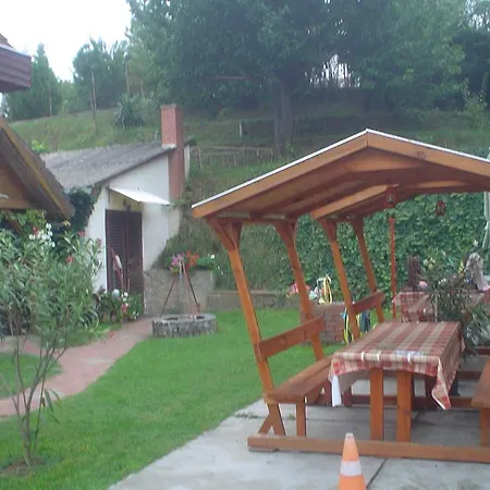 Lido Vendeghaz Affittacamere 2*