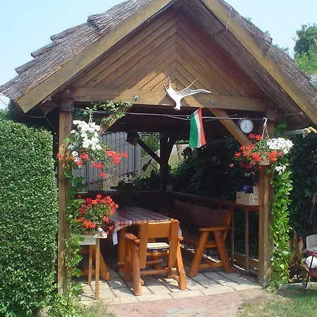 Lido Vendeghaz 2* Siófok